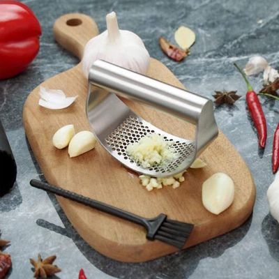 マルチキッチン Grater 120G カラーボックス 141G 簡単に圧縮するためのニンニク粉砕機と粉砕機