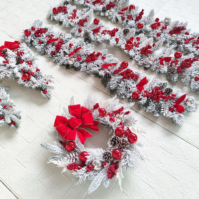 オーダーメイド ロゴ メリー・クリスマス フロントドア パーティの装飾のための人工松の花束
