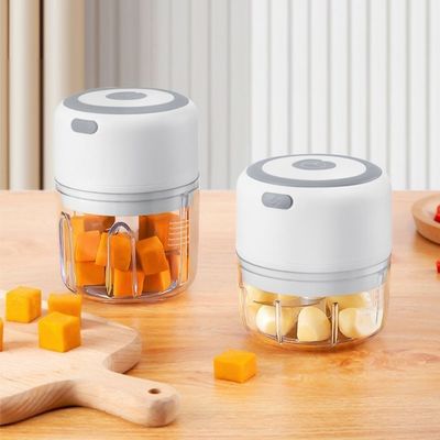 94*94*118MM USB充電ミクラー 家庭用キッチン切断用電気食品チョッパー